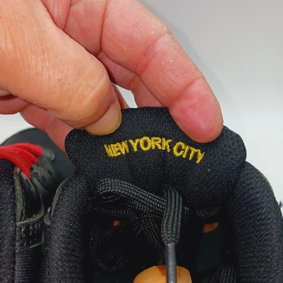 Nike Air Max 90 Premium 'FDNY' Streetwear Shoes Size 11 for Men - Picture 6 of 15